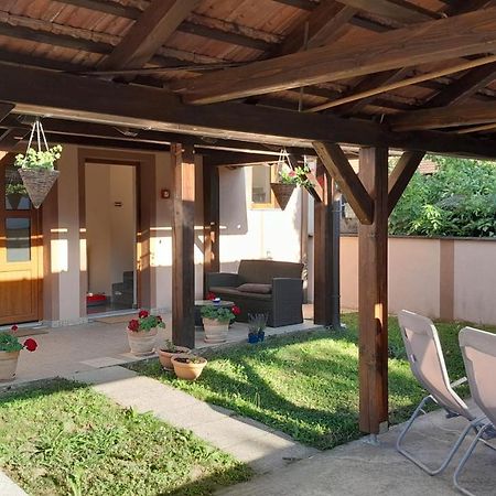 Apartman Kod Kraljevih Gola Zewnętrze zdjęcie