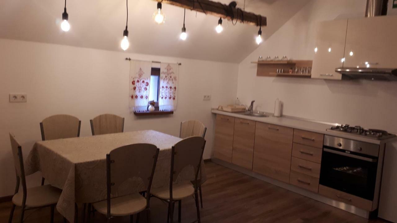 Apartman Kod Kraljevih Gola Zewnętrze zdjęcie
